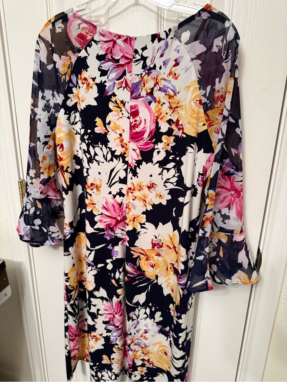 Floral Scoop Neck Shift Dress - Navy & Pink - Picture 3 of 5